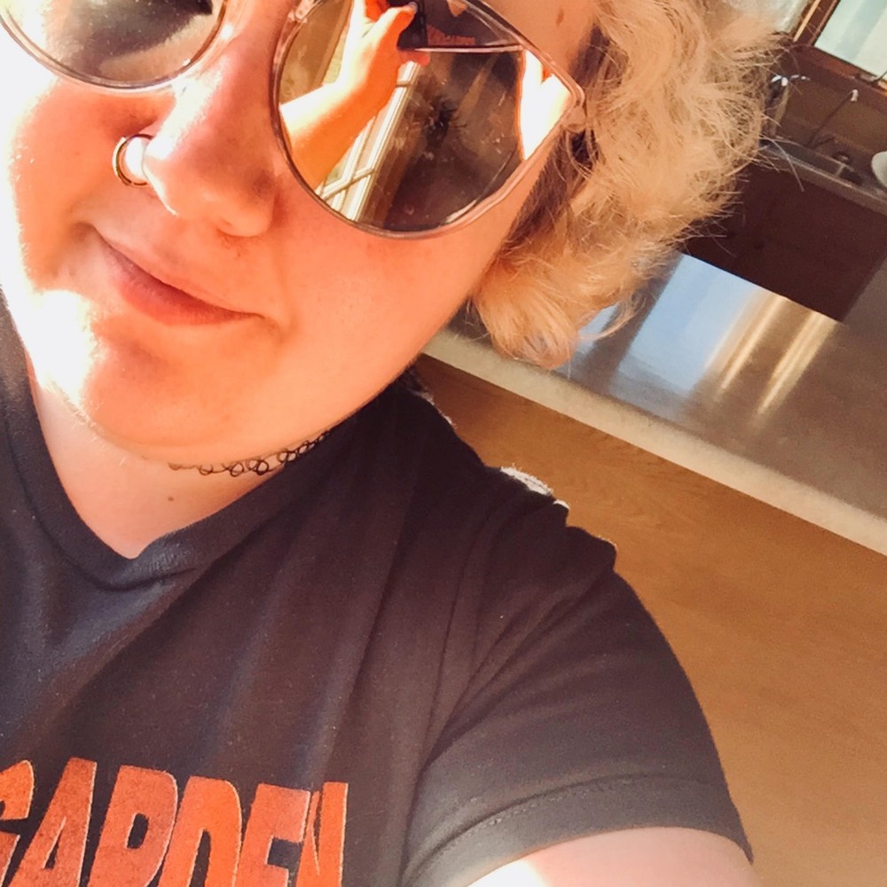 Meet your Posher, Amber